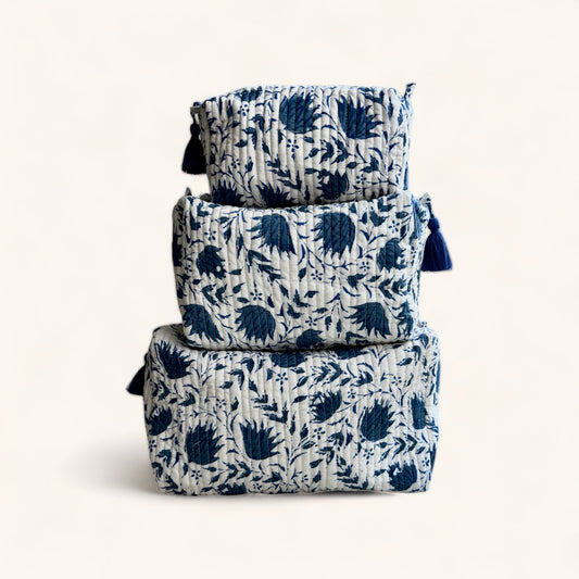 Blue jasmine - set di beauty case da viaggio stampati con tecnica block print