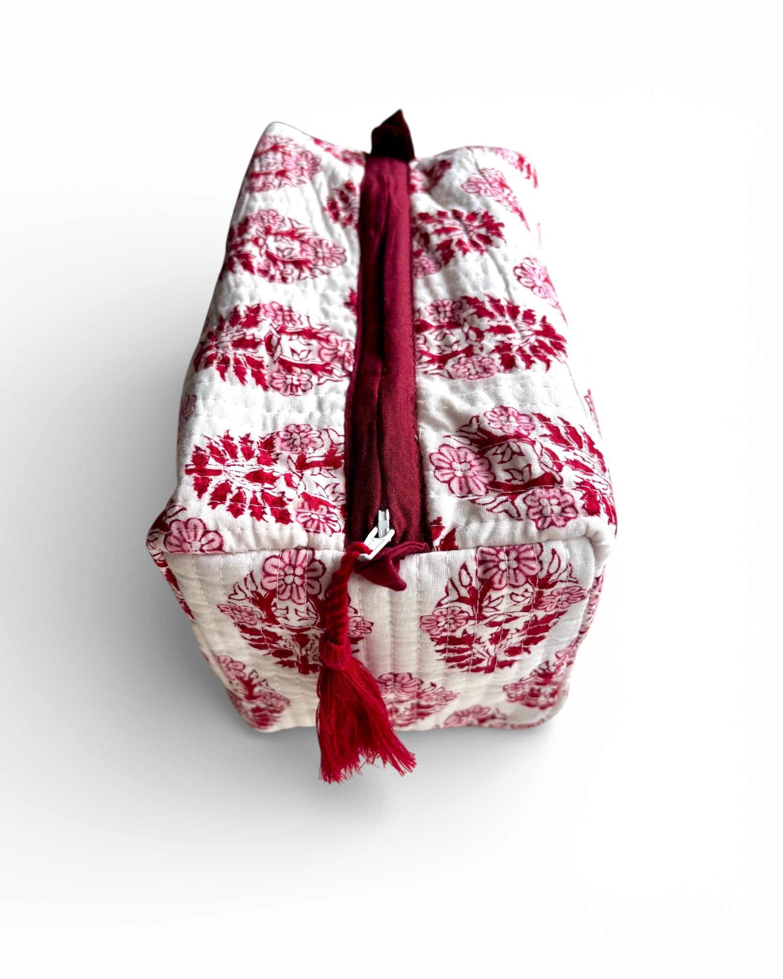 Bellissimo beauty case stampato a mano con tecnica block-print