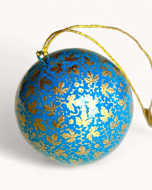 Palline di Natale, papier maché, turchese con foglie d'acero d'oro