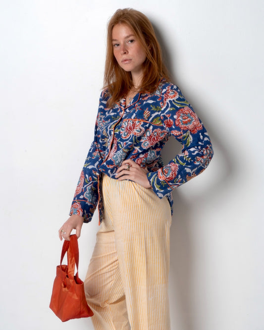 Pigiama donna blu con fiori
