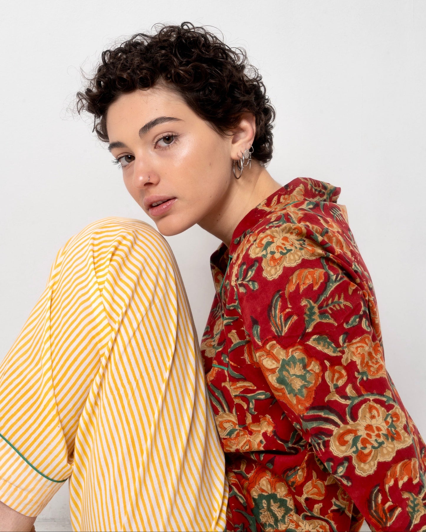 Red handprinted cotton women pajama set