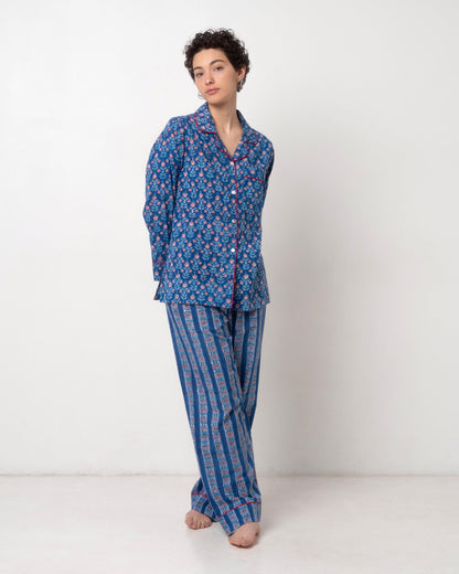 Women elegant sleepwear set