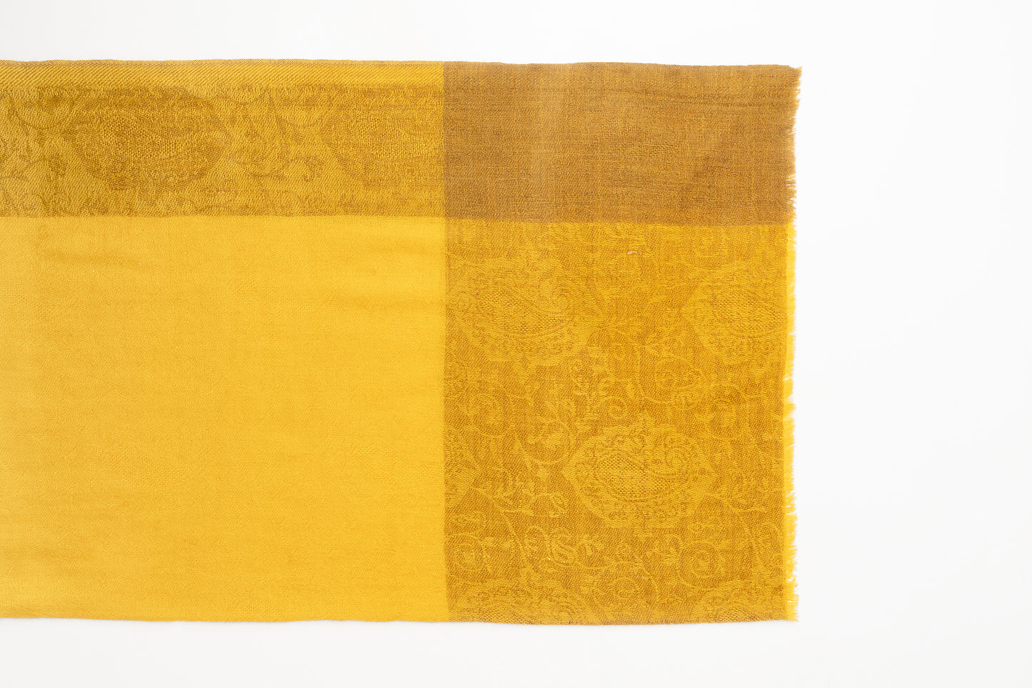 Sciarpa giallo acceso con ricamo intessuto