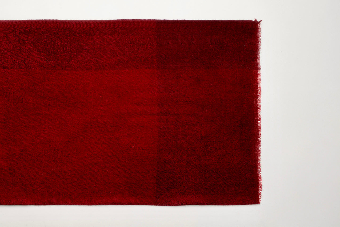 Stola in lana leggerissima, elegante