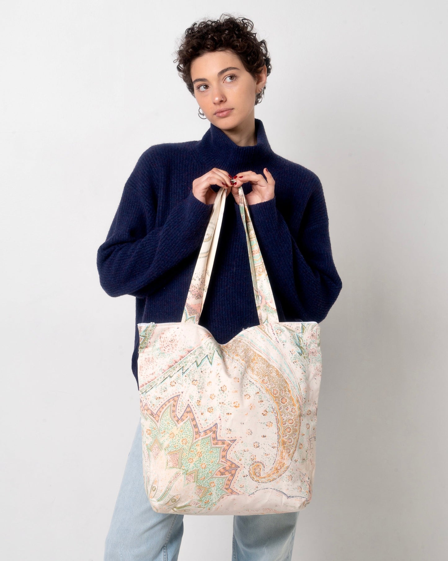 Borsa shopper in tessuto recuperato